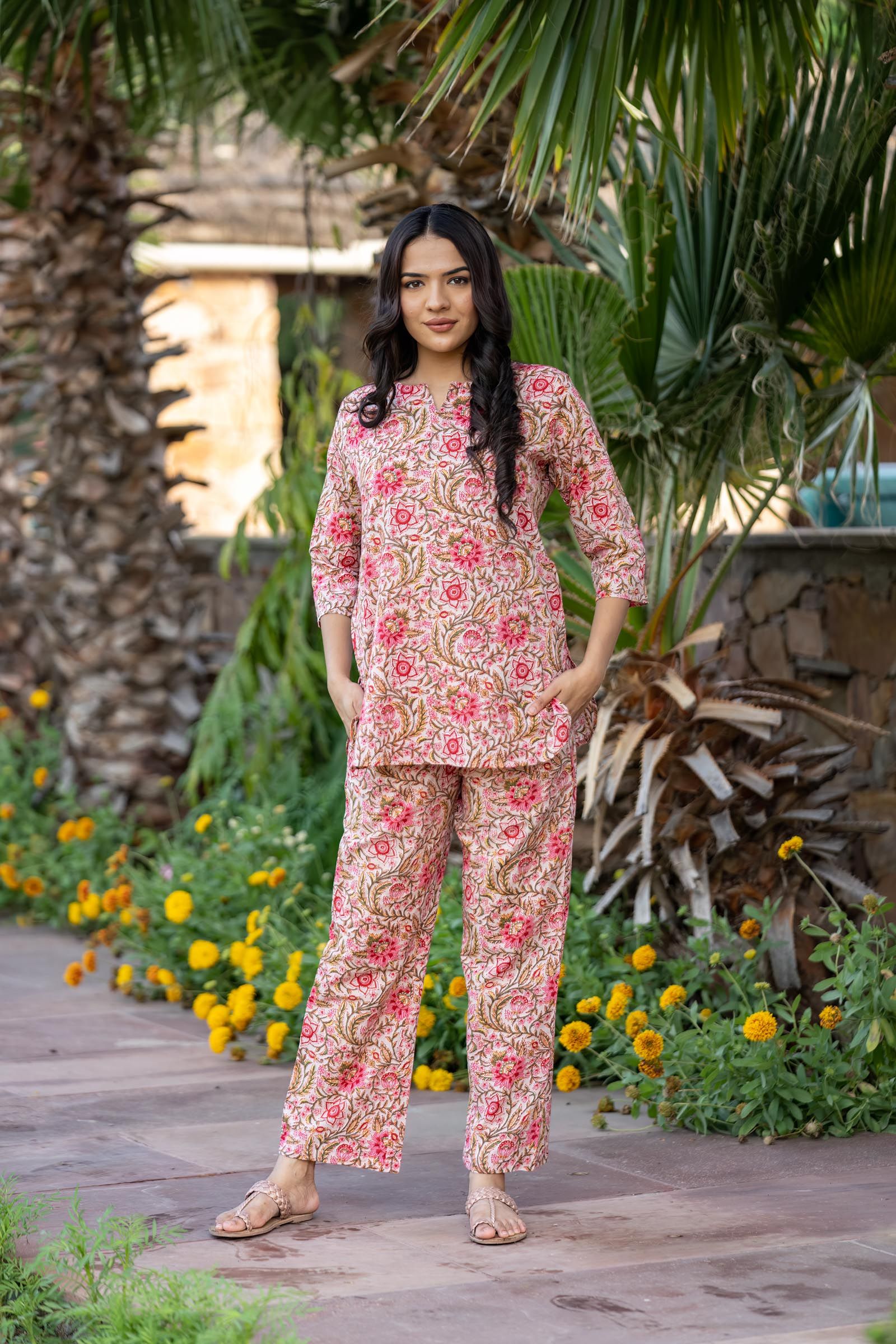 Multicolor Floral Printed Night Suit