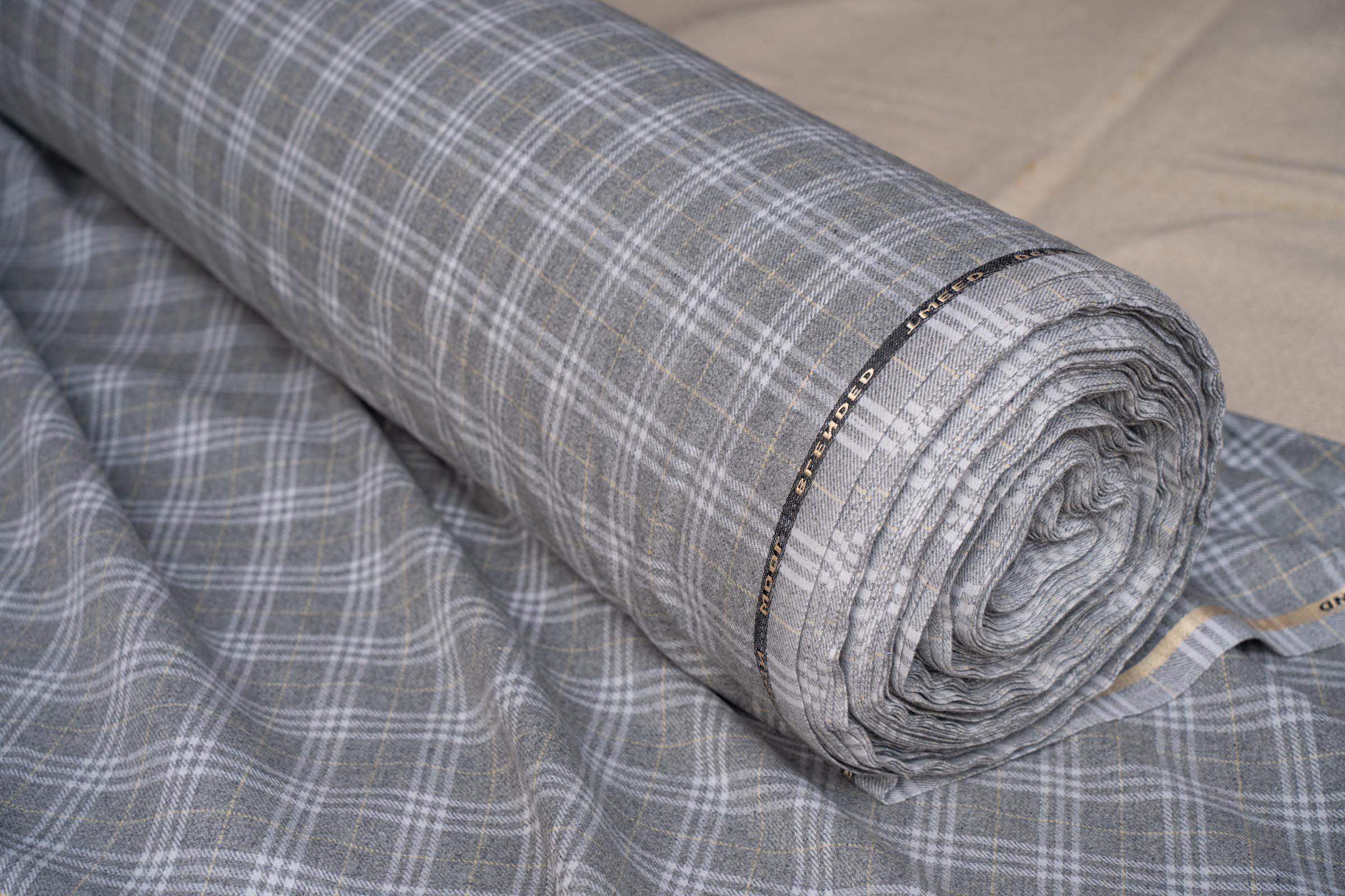 Grey Checks Tweed Wool Fabric