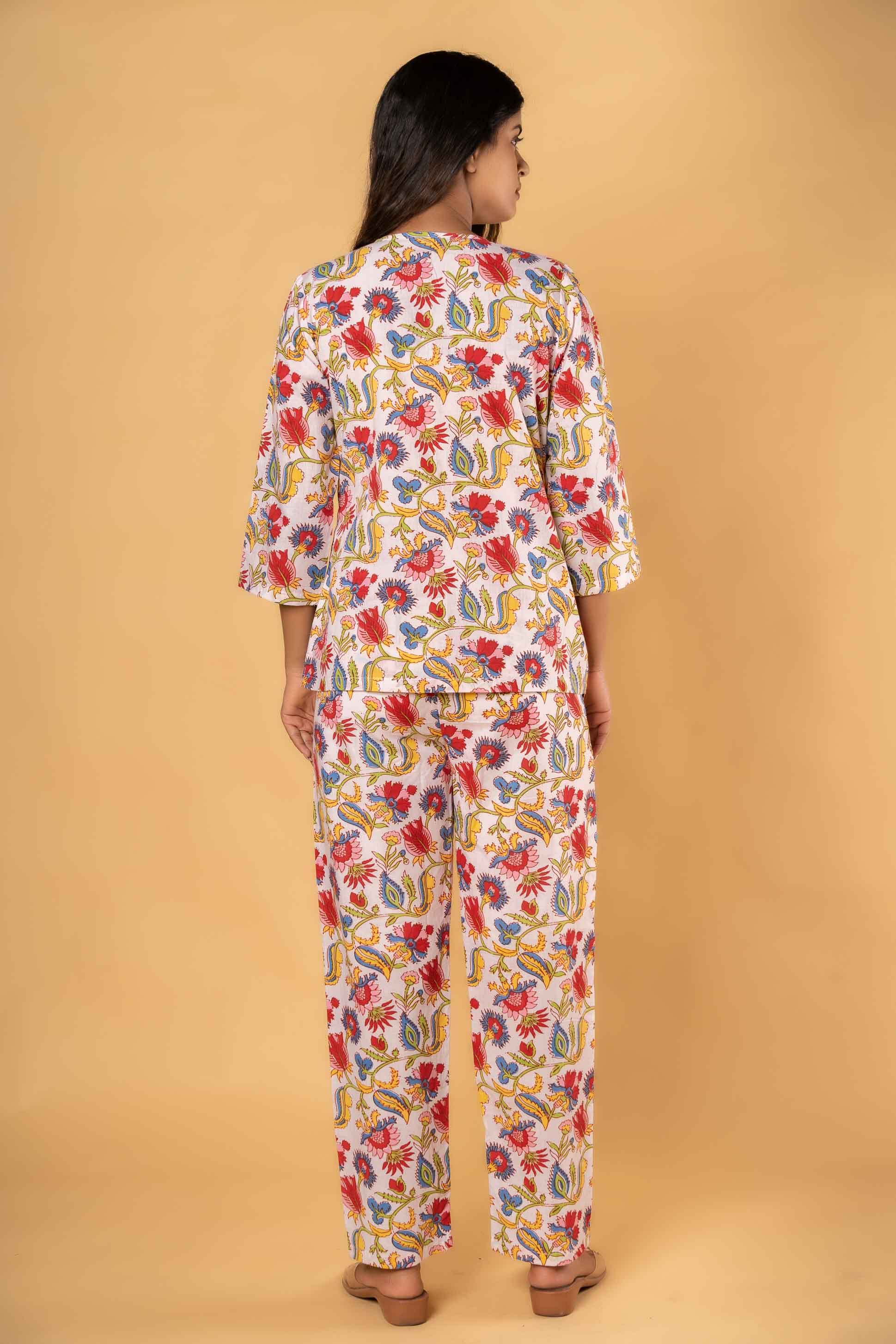 Multicolor Floral Printed Night Suit