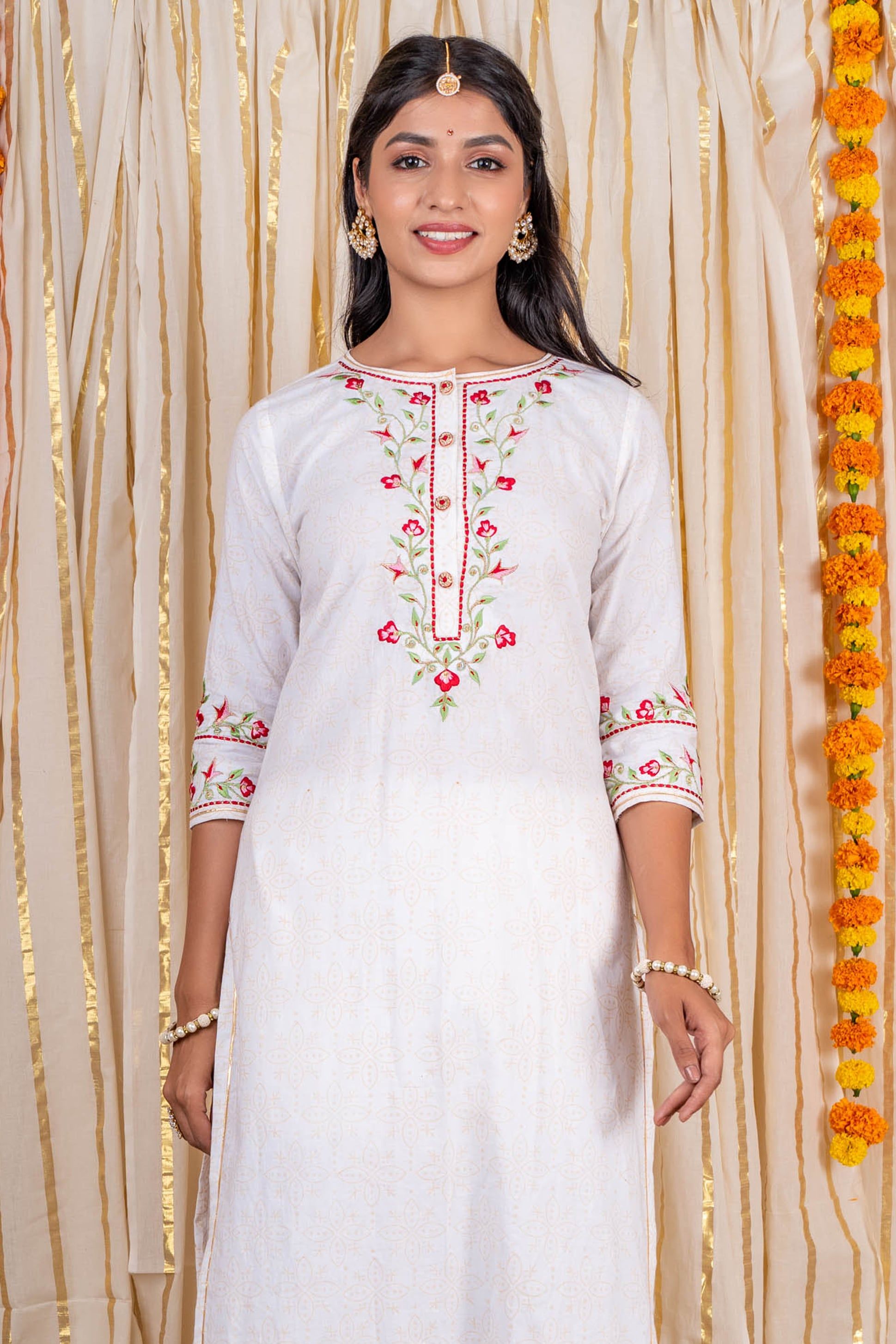 Off White Embroidered Kurta 